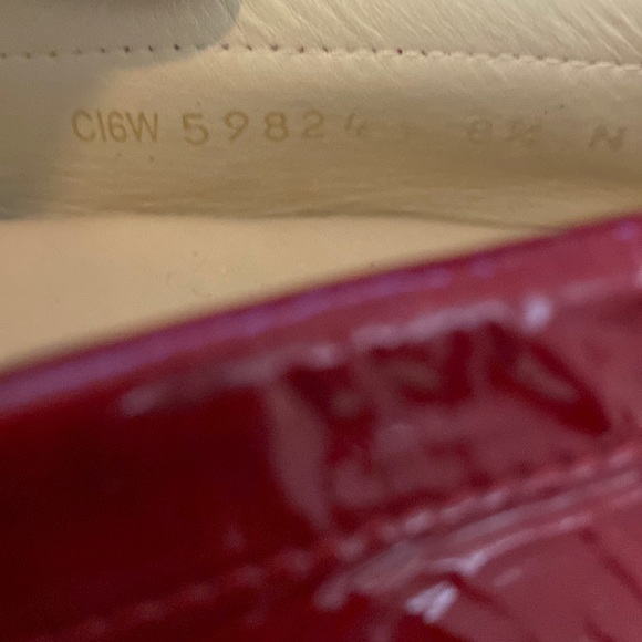 Stuart Weitzman Red Patent Loafers. Made in Spain. Size 8.5 Narrow - Picture 8 of 16
